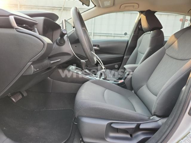 Photo 3 of 2020 TOYOTA COROLLA LE (VIN 5YFEPRAE5LP075383)