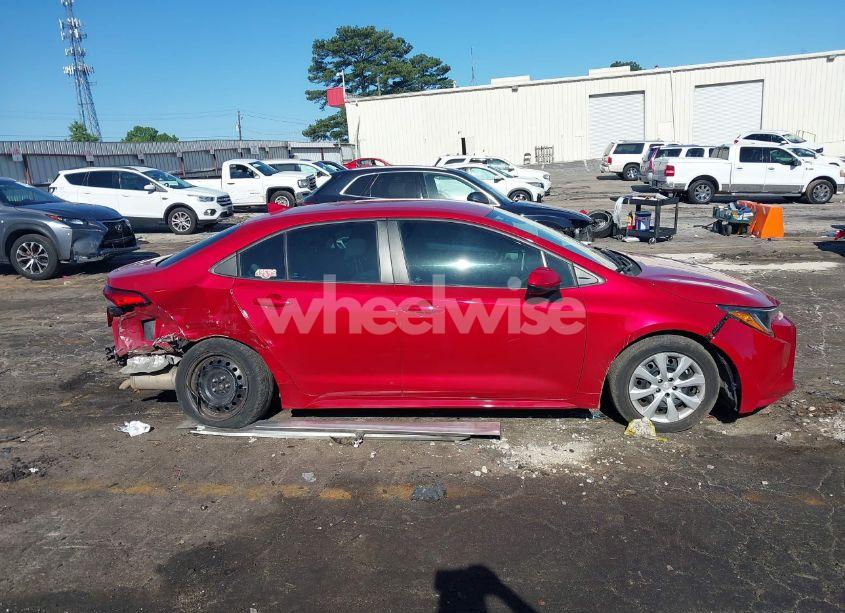 Photo 13 of 2020 Toyota Corolla LE (VIN 5YFEPRAE5LP087730)