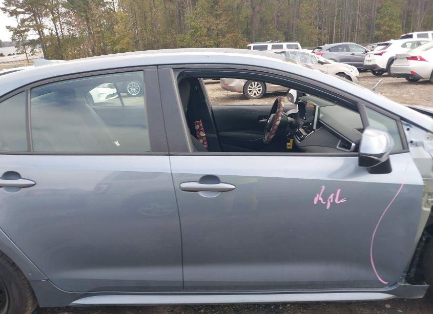 Photo 13 of 2020 Toyota Corolla LE (VIN 5YFEPRAE5LP111234)