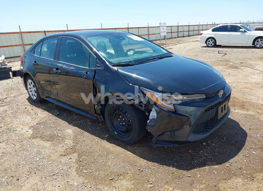 2020 Toyota Corolla LE (VIN 5YFEPRAE5LP144203) main photo