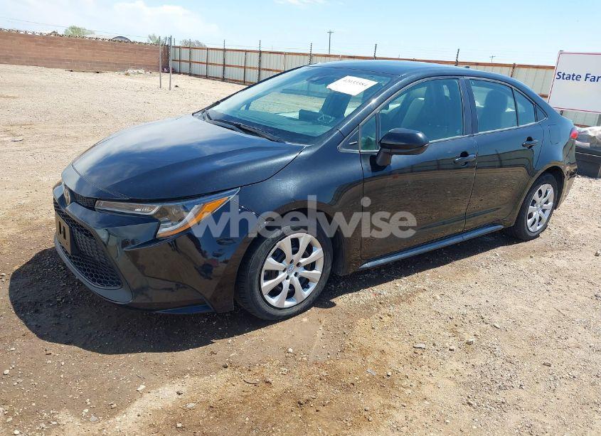 Photo 2 of 2020 Toyota Corolla LE (VIN 5YFEPRAE5LP144203)