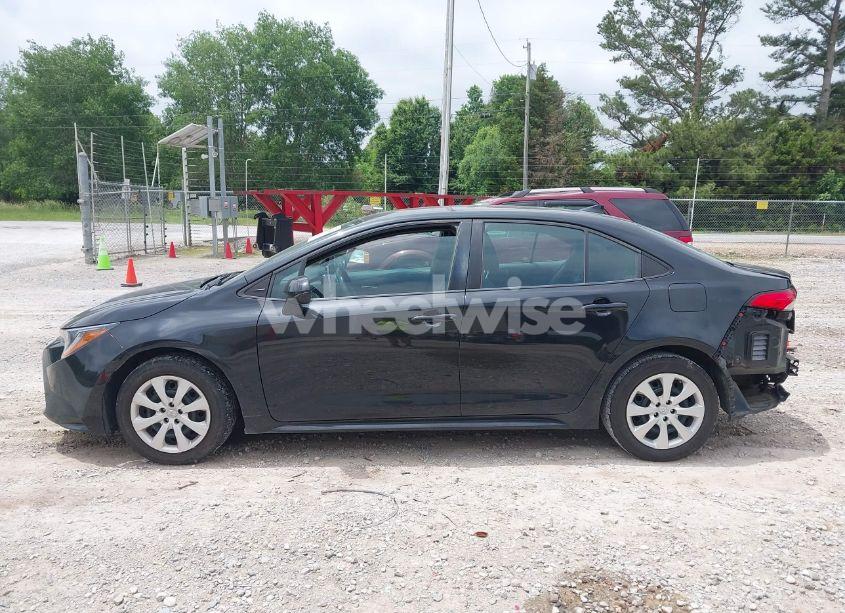 Photo 14 of 2020 Toyota Corolla LE (VIN 5YFEPRAE6LP018786)