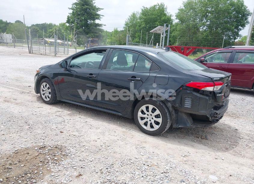 Photo 3 of 2020 Toyota Corolla LE (VIN 5YFEPRAE6LP018786)