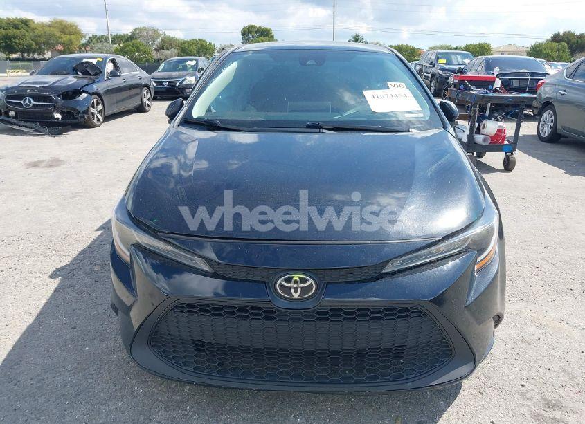 Photo 11 of 2020 Toyota Corolla LE (VIN 5YFEPRAE6LP063940)