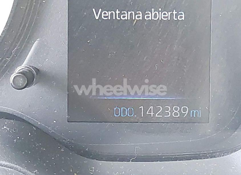 Photo 14 of 2020 Toyota Corolla LE (VIN 5YFEPRAE6LP063940)