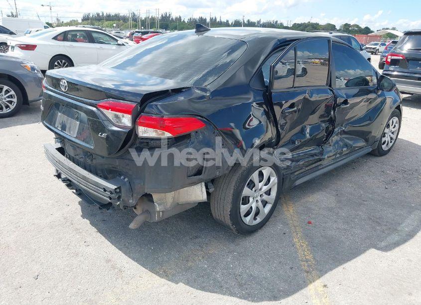 Photo 4 of 2020 Toyota Corolla LE (VIN 5YFEPRAE6LP063940)