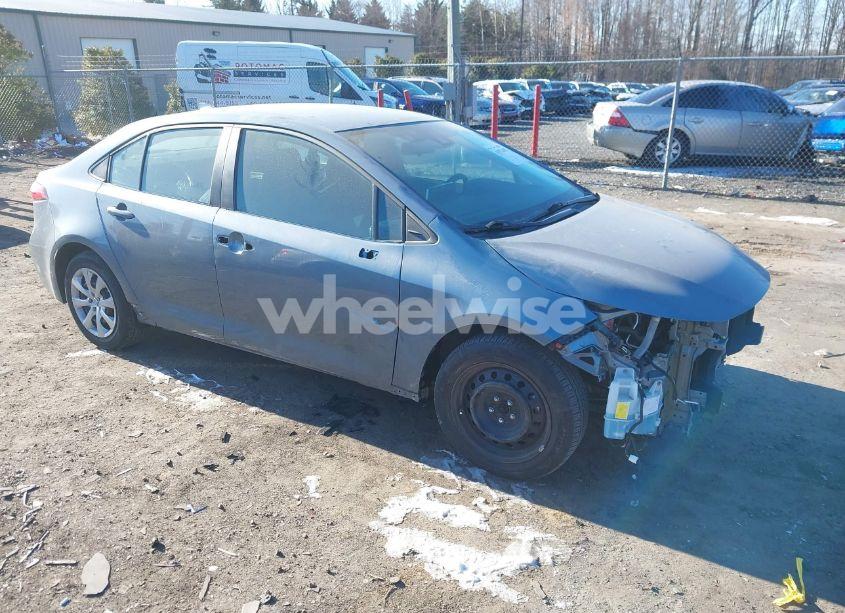 2020 Toyota Corolla LE (VIN 5YFEPRAE6LP067275) main photo