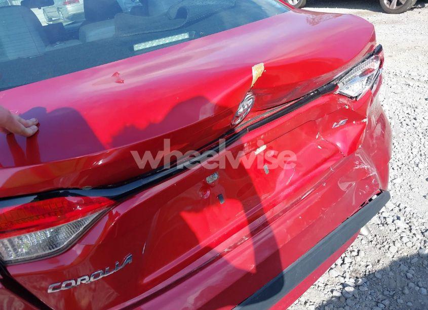 Photo 6 of 2020 Toyota Corolla LE (VIN 5YFEPRAE6LP076039)