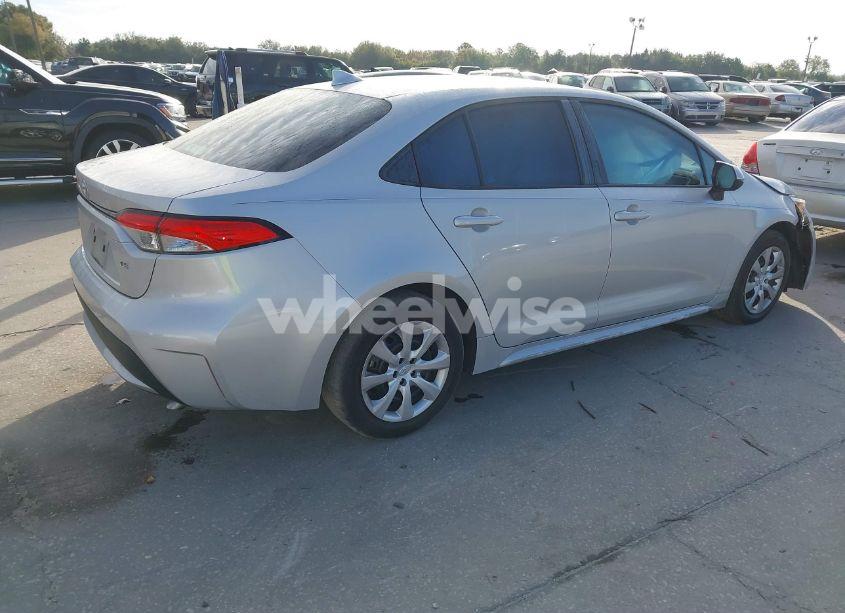Photo 4 of 2020 Toyota Corolla LE (VIN 5YFEPRAE6LP093424)