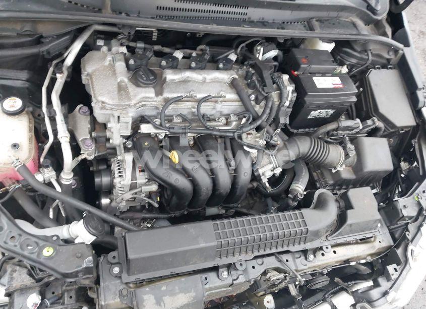 Photo 10 of 2020 Toyota Corolla LE (VIN 5YFEPRAE6LP135204)