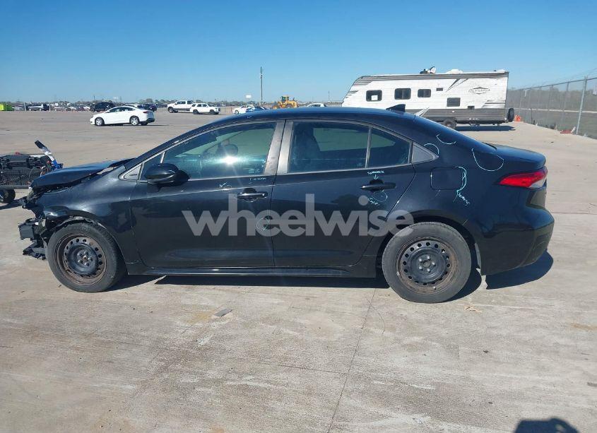 Photo 14 of 2020 Toyota Corolla LE (VIN 5YFEPRAE7LP005948)