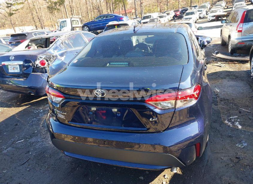 Photo 16 of 2020 Toyota Corolla LE (VIN 5YFEPRAE7LP056141)