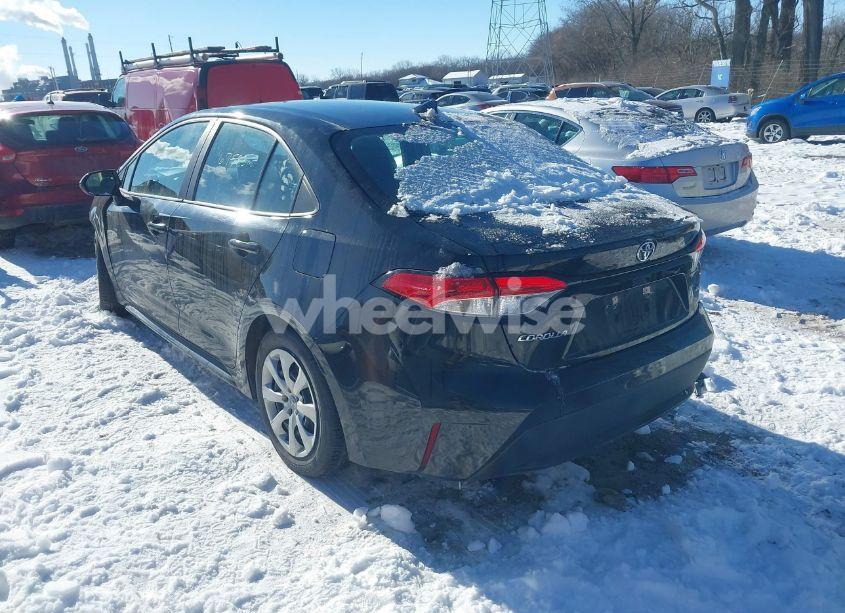 Photo 3 of 2020 Toyota Corolla LE (VIN 5YFEPRAE7LP063509)