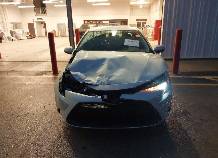 Photo 12 of 2020 Toyota Corolla LE (VIN 5YFEPRAE7LP069018)