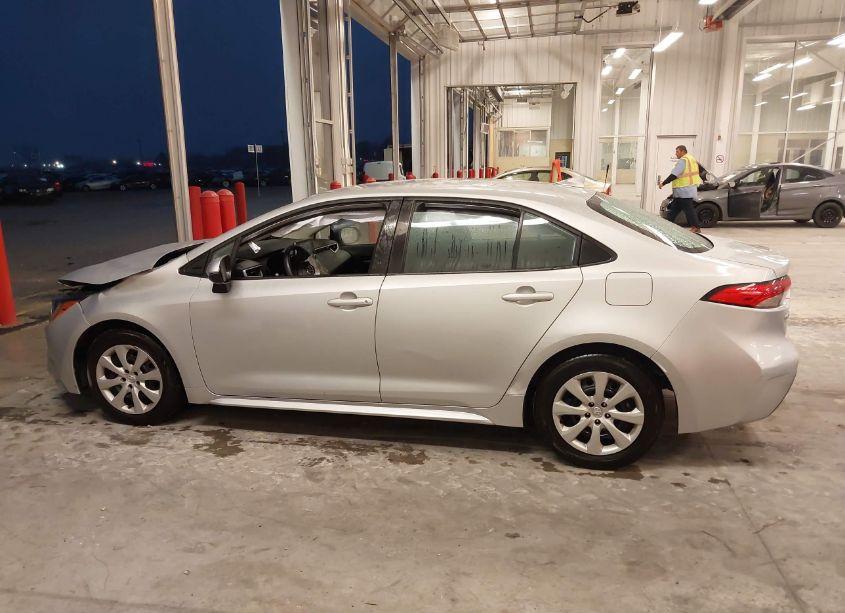 Photo 14 of 2020 Toyota Corolla LE (VIN 5YFEPRAE7LP069018)