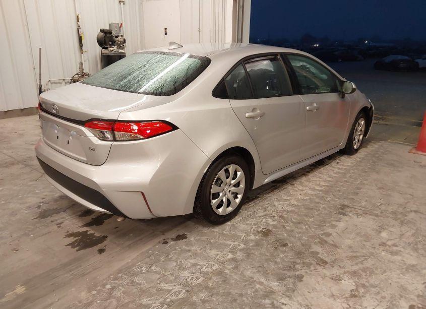 Photo 4 of 2020 Toyota Corolla LE (VIN 5YFEPRAE7LP069018)