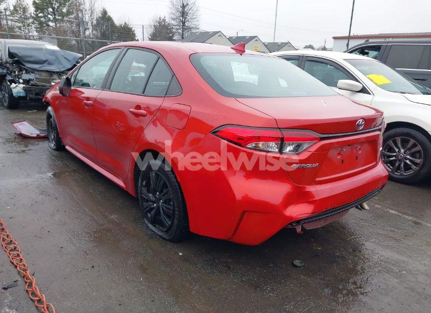 Photo 3 of 2020 Toyota Corolla LE (VIN 5YFEPRAE7LP072467)