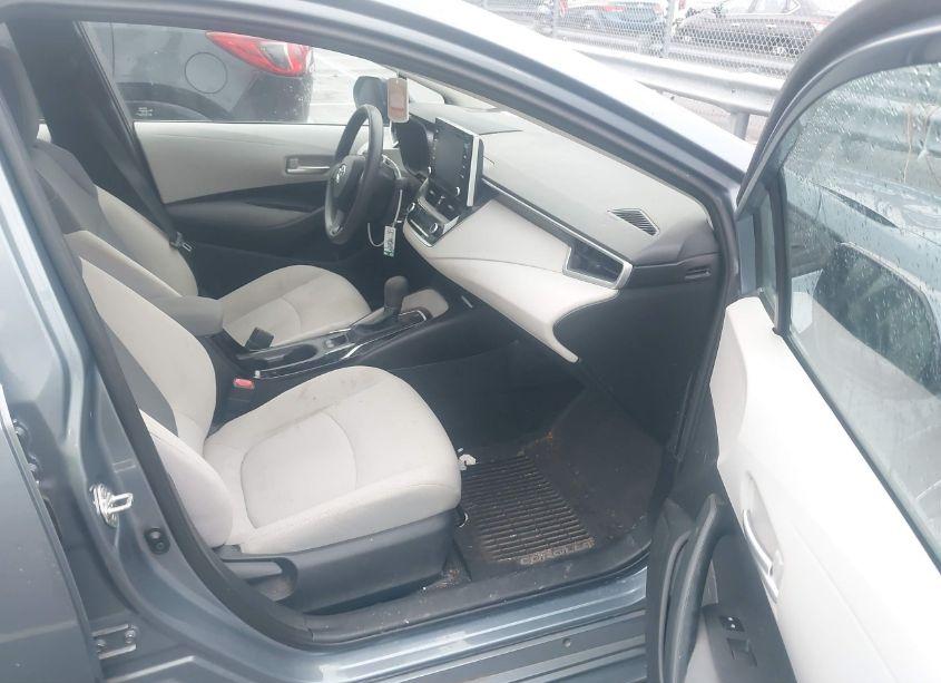 Photo 5 of 2020 Toyota Corolla LE (VIN 5YFEPRAE7LP077894)