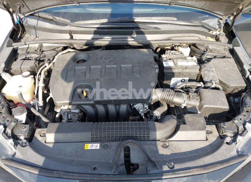 Photo 10 of 2020 Toyota Corolla LE (VIN 5YFEPRAE7LP083758)