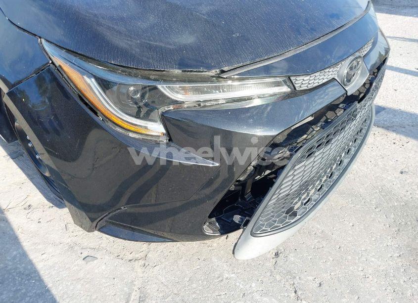 Photo 6 of 2020 Toyota Corolla LE (VIN 5YFEPRAE7LP083758)