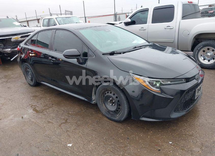 2020 Toyota Corolla LE (VIN 5YFEPRAE7LP084229) main photo