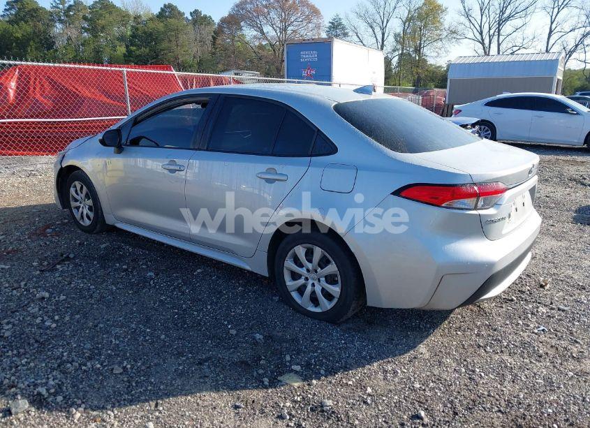 Photo 3 of 2020 Toyota Corolla LE (VIN 5YFEPRAE7LP086658)