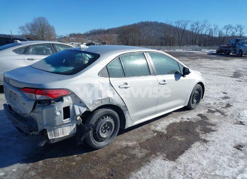 Photo 4 of 2020 Toyota Corolla LE (VIN 5YFEPRAE7LP120307)
