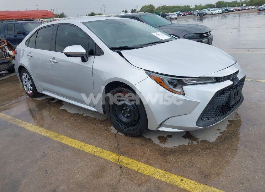 2020 Toyota Corolla LE (VIN 5YFEPRAE7LP125491) main photo