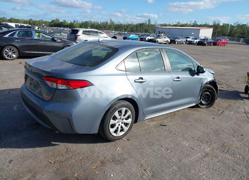 Photo 4 of 2020 Toyota Corolla LE (VIN 5YFEPRAE7LP139973)