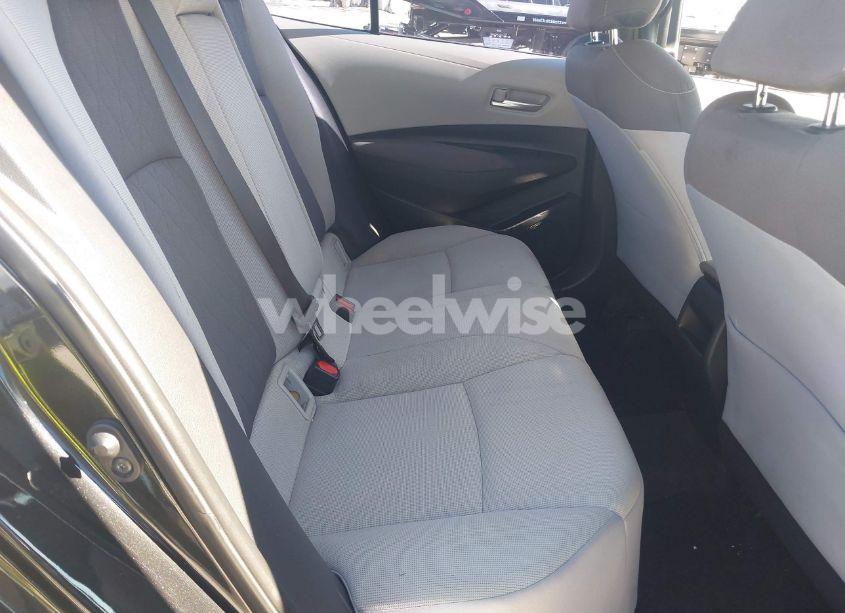 Photo 8 of 2020 Toyota Corolla LE (VIN 5YFEPRAE8LP030681)