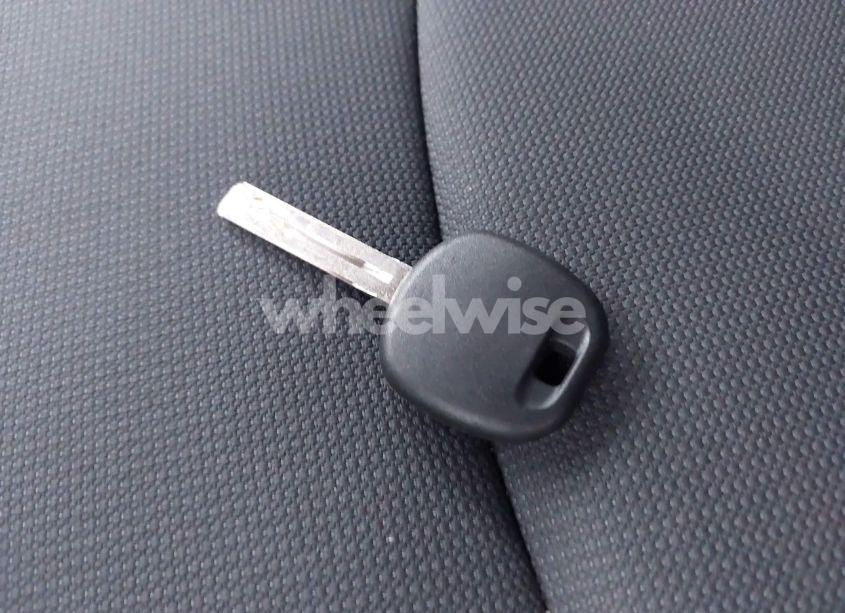 Photo 11 of 2020 Toyota Corolla LE (VIN 5YFEPRAE8LP063325)