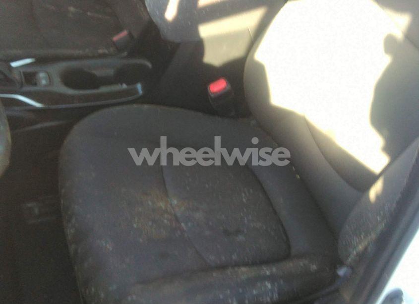 Photo 15 of 2020 Toyota Corolla LE (VIN 5YFEPRAE8LP077712)