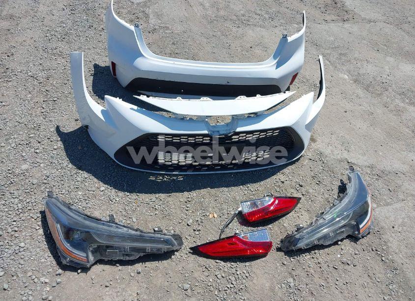 Photo 12 of 2020 Toyota Corolla LE (VIN 5YFEPRAE8LP095952)