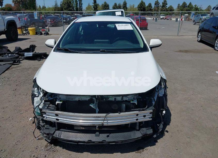 Photo 13 of 2020 Toyota Corolla LE (VIN 5YFEPRAE8LP095952)