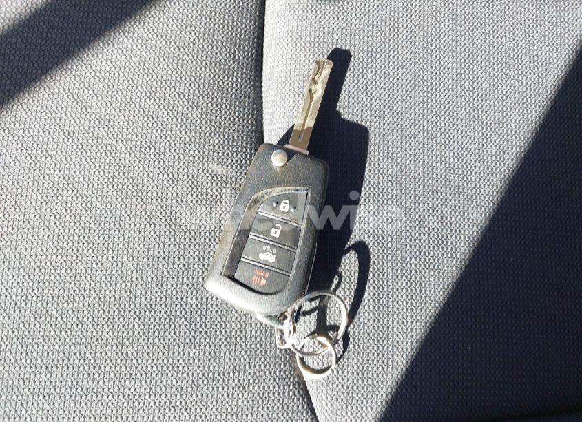 Photo 11 of 2020 Toyota Corolla LE (VIN 5YFEPRAE8LP124558)