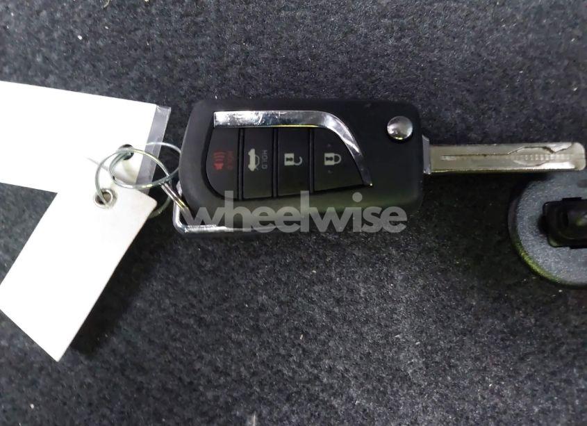 Photo 11 of 2020 Toyota Corolla LE (VIN 5YFEPRAE8LP129663)