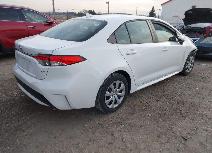 Photo 4 of 2020 Toyota Corolla LE (VIN 5YFEPRAE9LP006647)