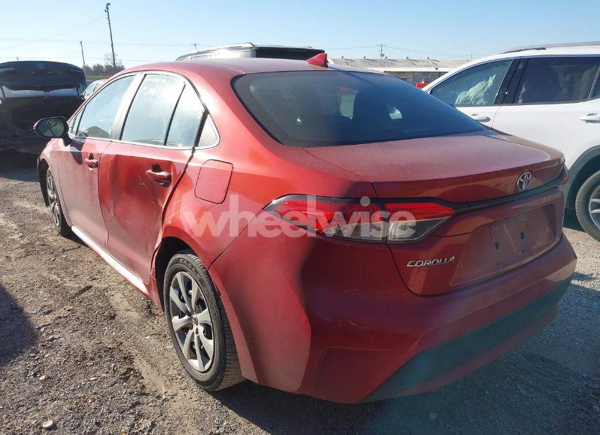 Photo 3 of 2020 Toyota Corolla LE (VIN 5YFEPRAE9LP045349)