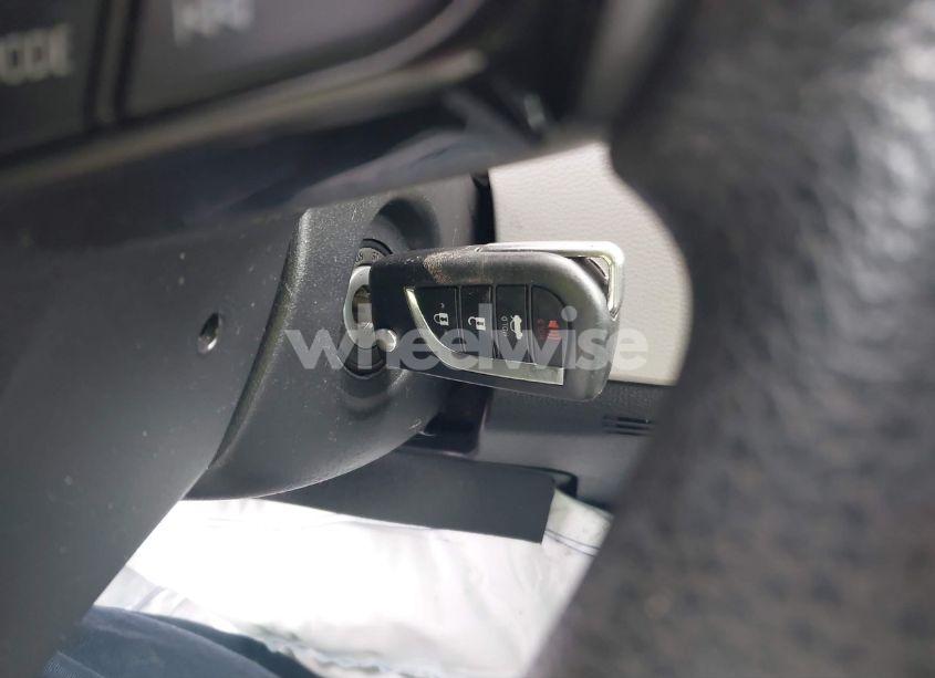 Photo 11 of 2020 Toyota Corolla LE (VIN 5YFEPRAE9LP066833)