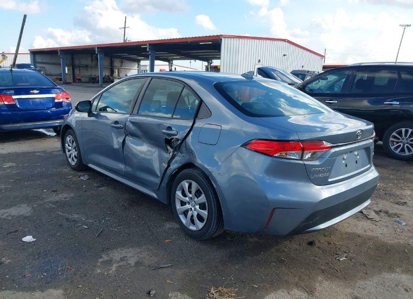 Photo 3 of 2020 Toyota Corolla LE (VIN 5YFEPRAE9LP091604)