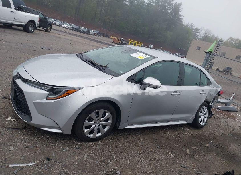 Photo 15 of 2020 Toyota Corolla LE (VIN 5YFEPRAE9LP095099)
