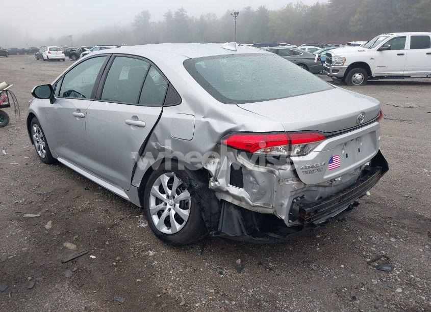 Photo 3 of 2020 Toyota Corolla LE (VIN 5YFEPRAE9LP095099)