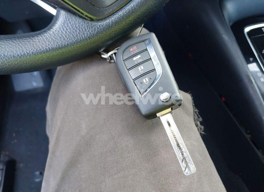 Photo 11 of 2020 Toyota Corolla LE (VIN 5YFEPRAE9LP128697)