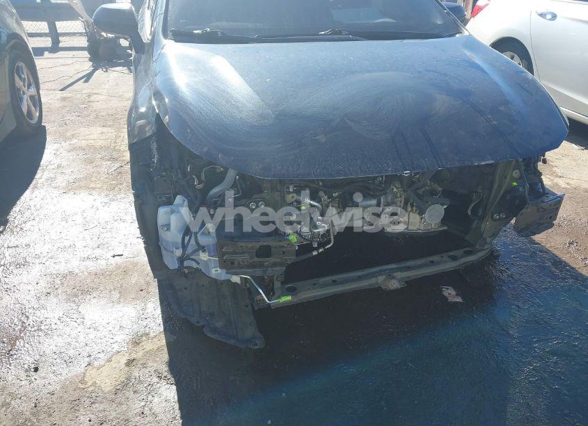 Photo 6 of 2020 Toyota Corolla LE (VIN 5YFEPRAE9LP130367)