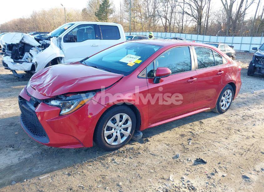Photo 2 of 2020 Toyota Corolla LE (VIN 5YFEPRAEXLP022503)