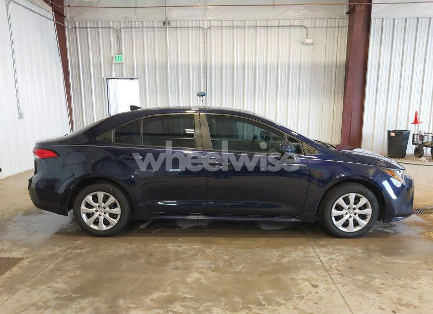 Photo 13 of 2020 Toyota Corolla LE (VIN 5YFEPRAEXLP030634)