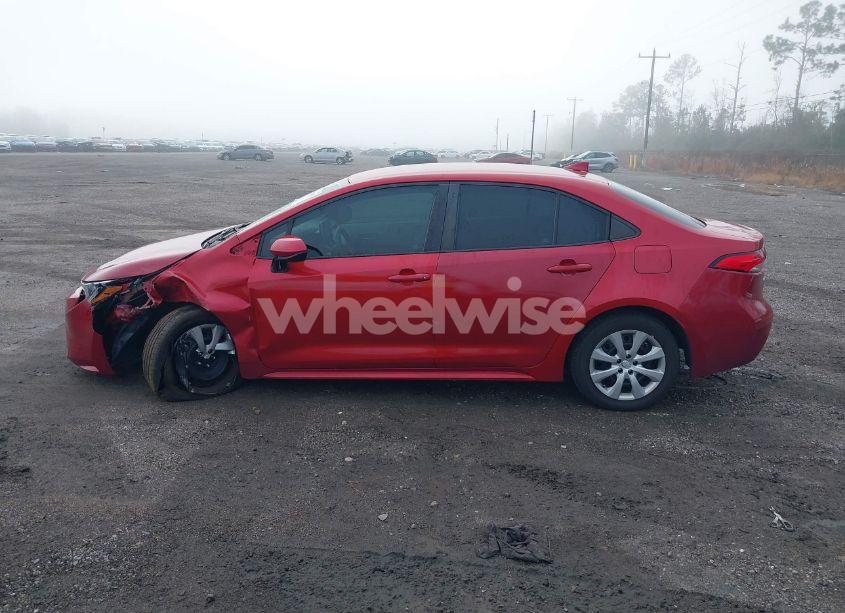 Photo 14 of 2020 Toyota Corolla LE (VIN 5YFEPRAEXLP047272)