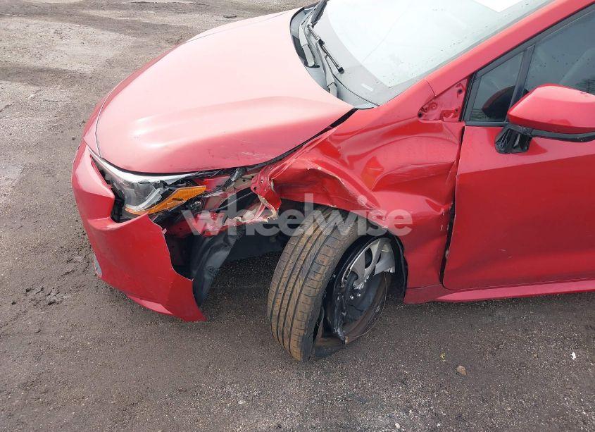 Photo 6 of 2020 Toyota Corolla LE (VIN 5YFEPRAEXLP047272)