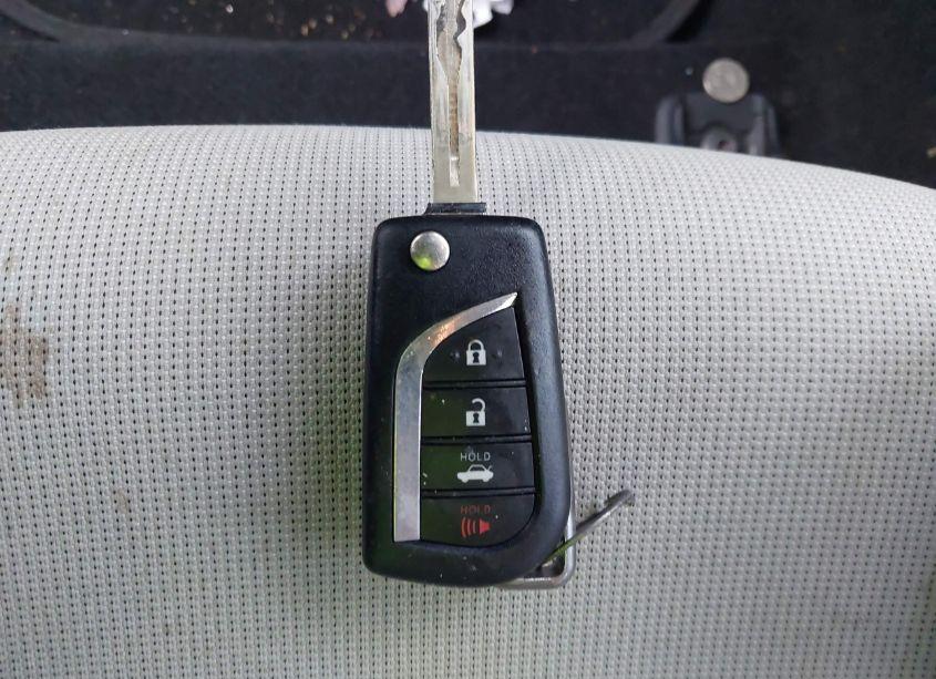 Photo 11 of 2020 Toyota Corolla LE (VIN 5YFEPRAEXLP049491)