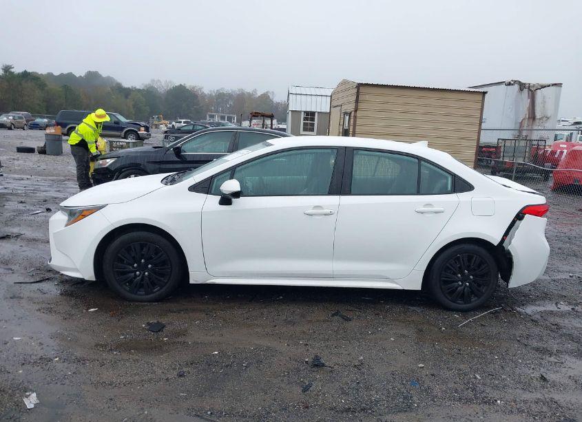 Photo 14 of 2020 Toyota Corolla LE (VIN 5YFEPRAEXLP049491)